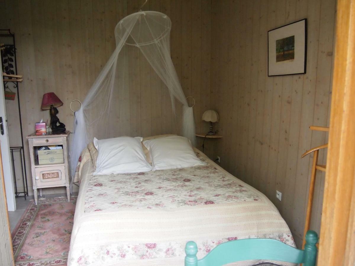 Chambres D'Hotes Les 4 Chemins ทรูวิลล์-ซูร์-แมร์ ภายนอก รูปภาพ